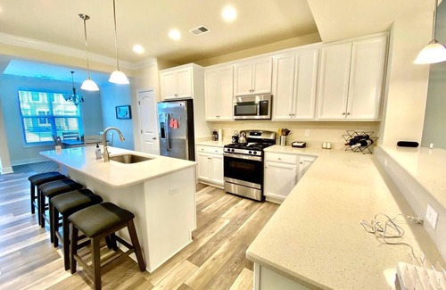 Sawgrass South House | Charming 3-Bedroom Townhome in Gated Sawgrass Community – Minutes to Beaches!