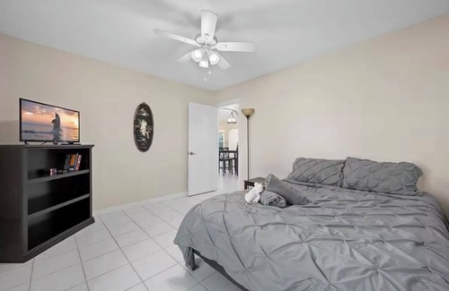 Port Saint Lucie House | Charming 3-bedroom house with pool and ocean access in welcoming Port St Lucie