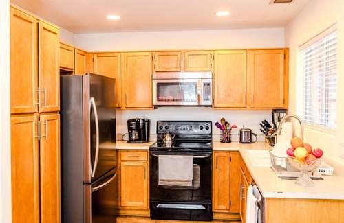 Deer Valley House | Charming 3 Bedroom, 2 Bathroom House, in PHX. Spacious Backyard