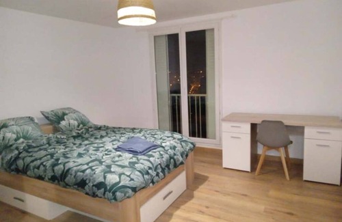 Baille Apartment | Charming 3-bedroom apartment near town center