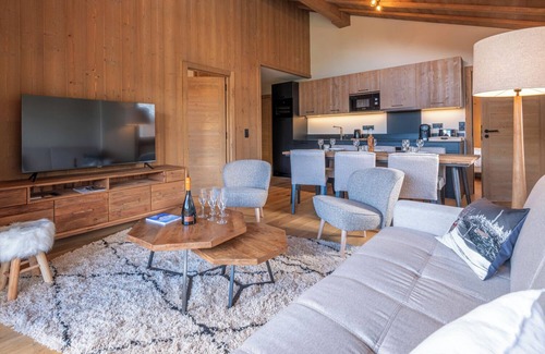 Megeve Apartment | Charming 3-bedroom apartment, WiFi in beautiful residence Megève