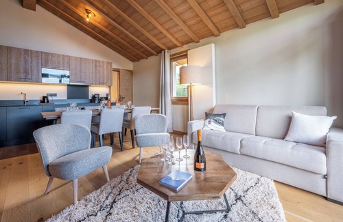 Megeve Apartment | Charming 3-bedroom apartment, WiFi in beautiful residence Megève