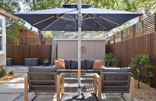 Sonoma Cottage | Charming 3-bedroom cottage just blocks to the Sonoma Plaza.