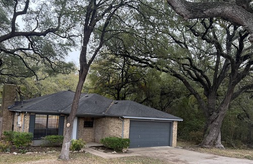 Temple House | Charming 3-Bedroom Getaway Near Belton Lake – Family Friendly!