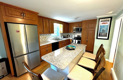 Centerville House | Charming 3-bedroom house with WiFi, AC in peaceful Centerville