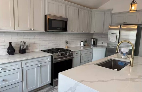 Fort Worth House | Charming 3-bedroom house in Fort Worth with WiFi, AC