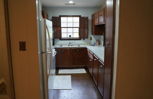 Gunter Afs House | Charming 3-bedroom house with pool, office in Montgomery