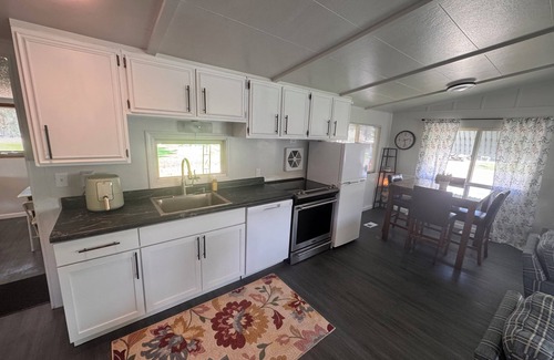 Plentywood House | Charming 3-bedroom house in Plentywood with game room and patio with BBQ.