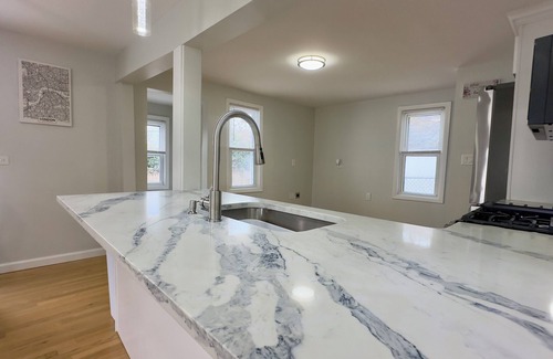 Fairfield House | Charming 3-bedroom house with WiFi, AC in serene Fairfield