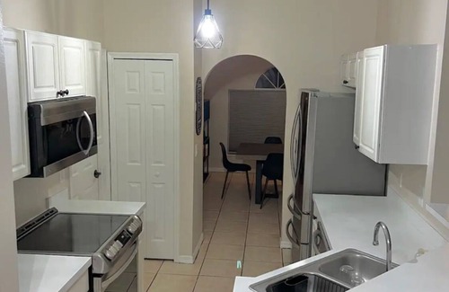 Poinciana House | Charming 3-bedroom house in Kissimmee with AC, WiFi