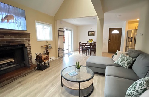 Tobyhanna House | Charming 3-bedroom house in tranquil Tobyhanna.