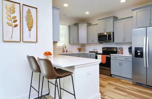Southwest Raleigh House | Charming 3-bedroom house with AC and WiFi in Raleigh