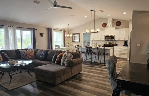 Sebring House | Charming 3-bedroom house with AC and WiFi in lovely Sebring