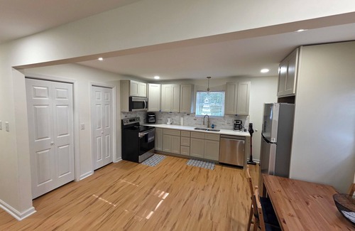 Durham House | Charming 3-bedroom house minutes to DUKE!