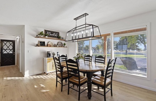 Filer House | Charming 3-bedroom house in Filer with WiFi and AC