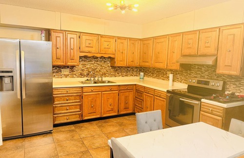 Cedar Rapids - Iowa City House | Charming 3-bedroom house in pleasant Cedar Rapids