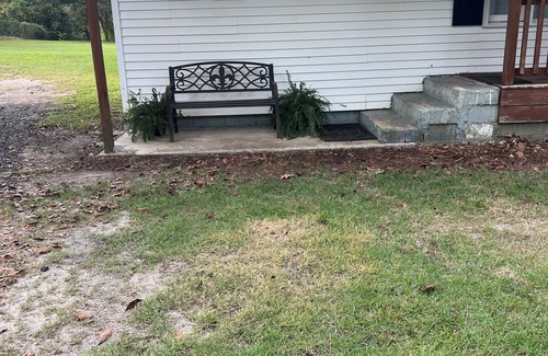 Fort Valley House | Charming 3-bedroom house, close to I-75, Ga National Fairgrounds, Robins.