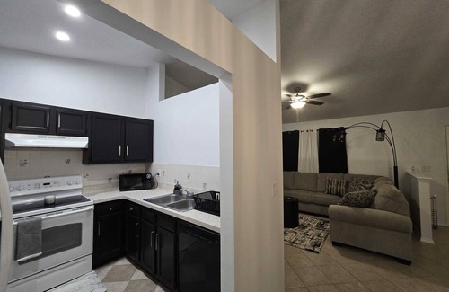 Arlington House | Charming 3-bedroom house with WiFi and AC in fabulous Jacksonville