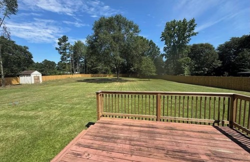 Inman House | Charming 3-bedroom House on 1.3 acres