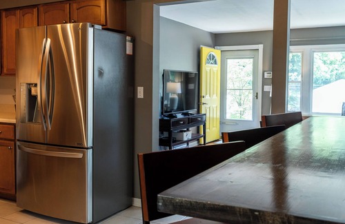 Worthington House | Charming 3-bedroom house with fenced in backyard in wonderful Worthington