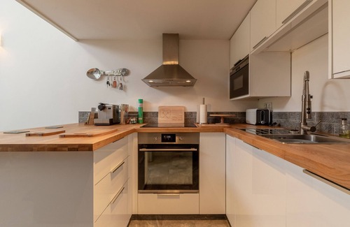 Les Allues Apartment | Charming 3-room apt in Les Allues, Méribel - 2 bedr, 4 pers, WIFI, parking