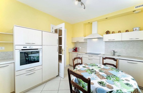 Pornichet House | Charming 3-Room House with Garden Near Beach – Sleeps 6