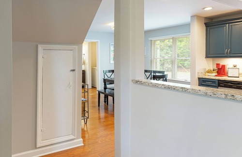 Old Town Cottage | Charming 3BR/2BA Cottage in the Village of Pinehurst –Walk to Almost Everything!