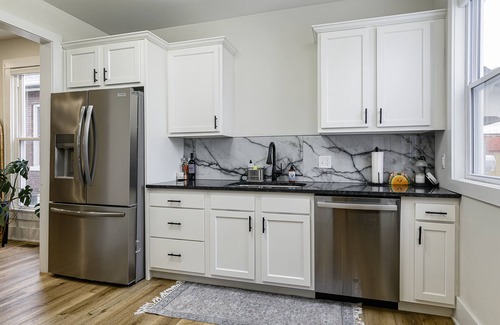 New Albany House | Charming 3BR/2BA Home in New Albany: Your Perfect Getaway!