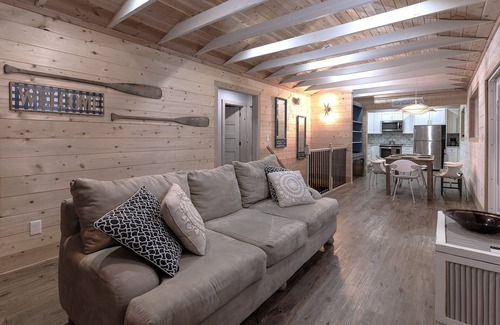 Gainesville Cabin | Charming 3BR Cabin w/All the Comforts – WiFi & AC in Beautiful Gainesville