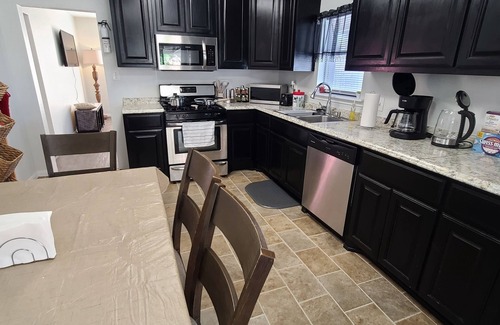 Central City House | Charming 4 bedroom home. Entire home and back yard all to yourself. Free wifi