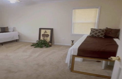 Snellville House | Charming 4-bedroom house for Stone Mountain Park Events