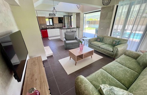 Fethiye City Center Villa | Charming 4-bedroom villa with fitness room, WiFi in beautiful Fethiye