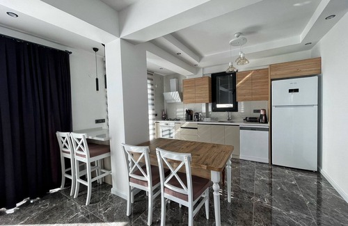 Fethiye Villa | Charming 4-bedroom villa with Sauna and Jacuzzi in lovely Ölüdeniz