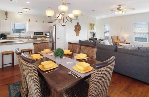 Port St. Joe House | Charming 4BD Beach House-Pet Friendly-Fenced in Pool-Fire Pit-Gorgeous Views!