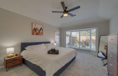 Plano House | Charming 5BD-3BA in the Heart of Plano -Sleeps 10