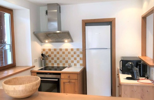 Beaufort Apartment | Charming 66m² Apartment, 2 Bedrooms, 5 Guests, Downtown Beaufort, WiFi, Near Ski & Hikes
