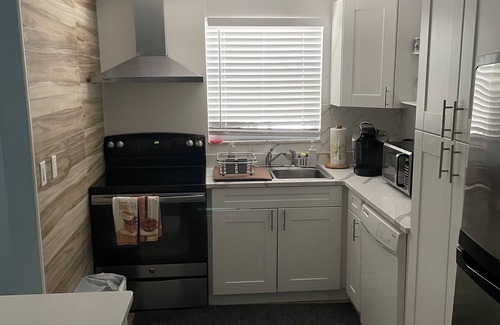 St. Petersburg - Clearwater House | Charming affordable home in the heart of St.Pete