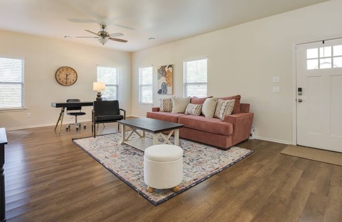 Central Oklahoma City House | Charming Allure Guest House Near Hospitals by RedAwning