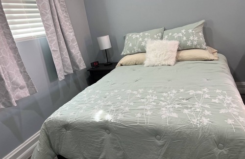 El Centro Apartment | Charming amazing studio in El Centro with AC