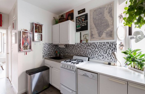 Alphabet City Apartment | Charming and Artsy LES 1-Bedroom