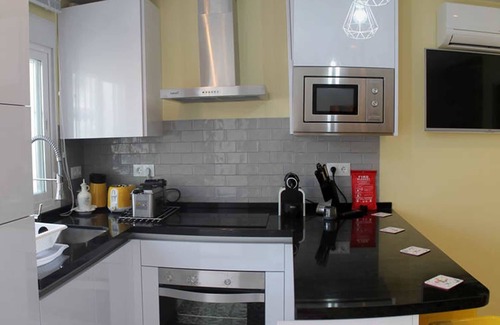 Torremolinos City Centre House | Charming and cosy little house in the city centre