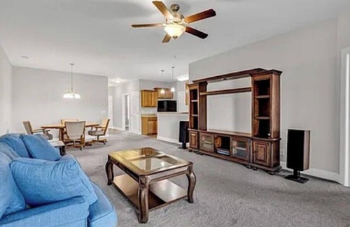 Surfside Beach Condo | Charming And Cozy 2BRD Condo