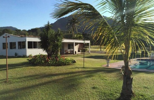 Tarso House | Charming and magical farm, southwest Antioquia, with swimming pool and tennis courts.