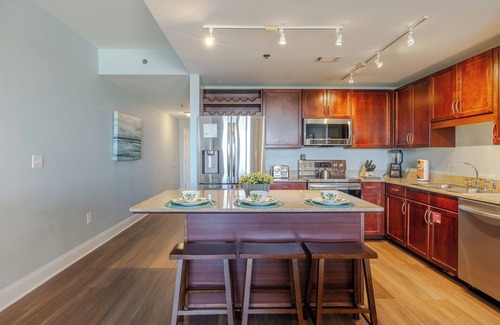 Long Beach Resort | Charming and Cozy 3-bedroom resort with fitness room, WiFi in Panama City Beach