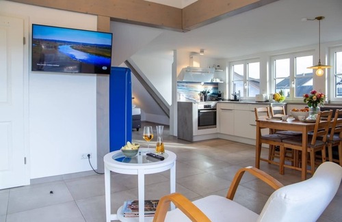 Bad Krozingen Apartment | Charming apartment with loggia & central location