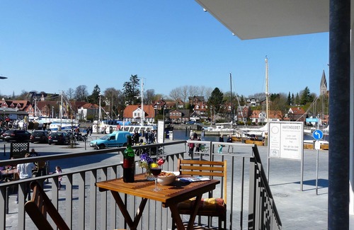 Eckernfoerde Apartment | Charming apartment lodge Bris