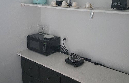 Hialeah Apartment | Charming apartment in amazing Hialeah