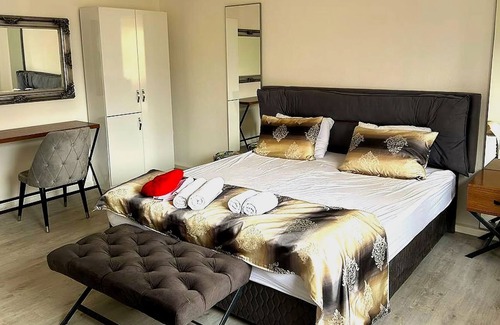 Essen-Borbeck-Mitte Apartment | Charming Apartment in Essen near Schlosspark