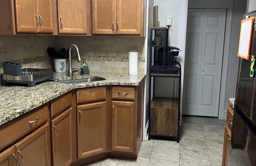 North Bergen Apartment | Charming apartment near Manhattan. Perfect for a getaway in NYC