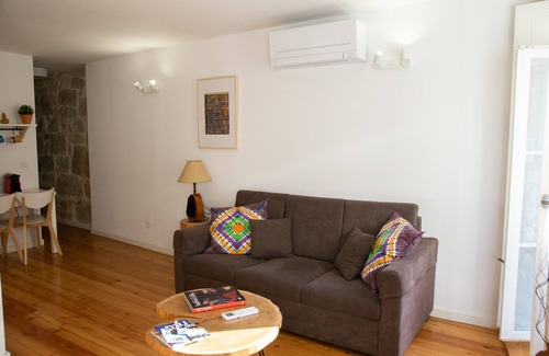 Centro / Baixa Apartment | Charming apartment with balcony in the heart of Porto